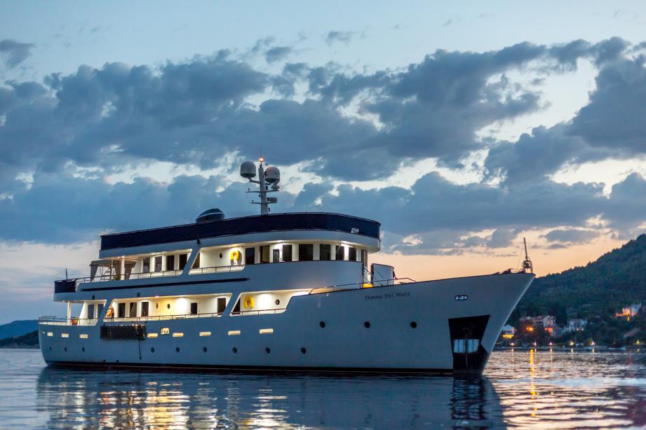 yacht Dona Del Mare