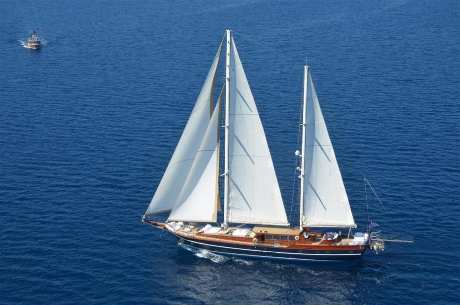 yacht Nialanca