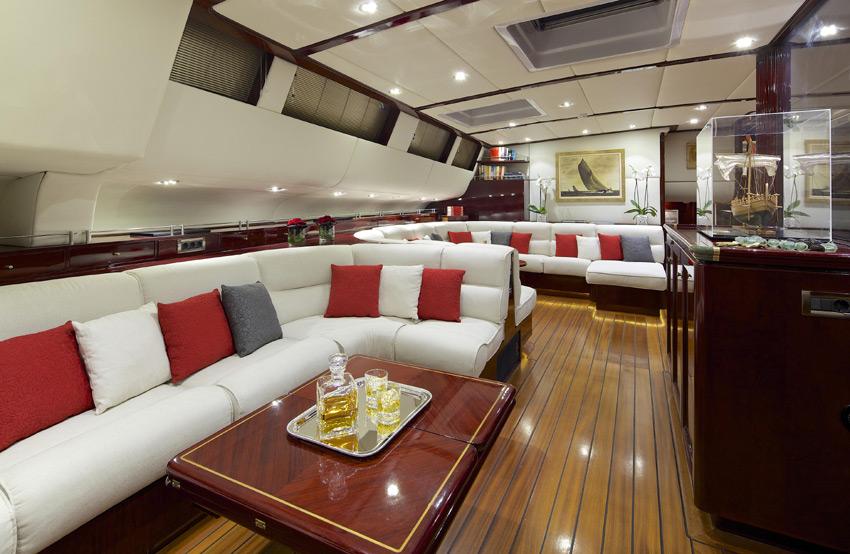 yacht Allure