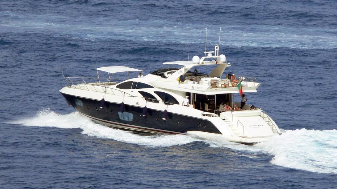 yacht Leonardo