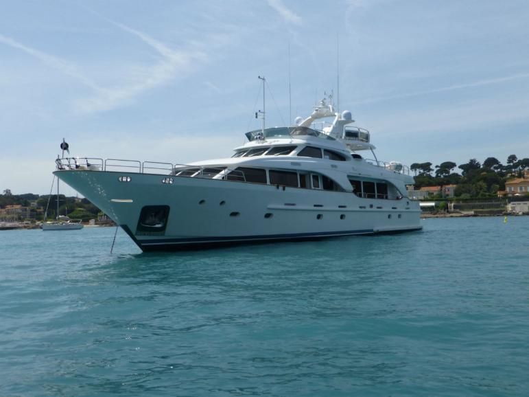 yacht New Star
