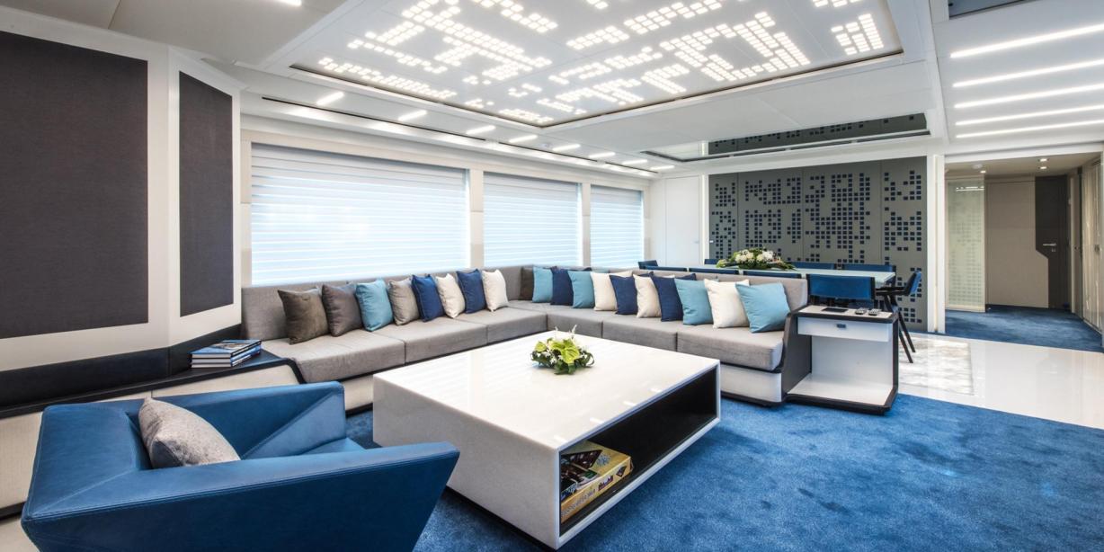 yacht Nyla