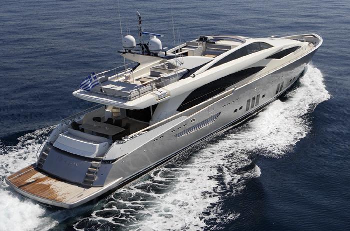 yacht Dragon