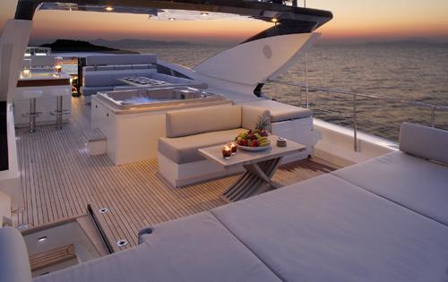 yacht Dragon