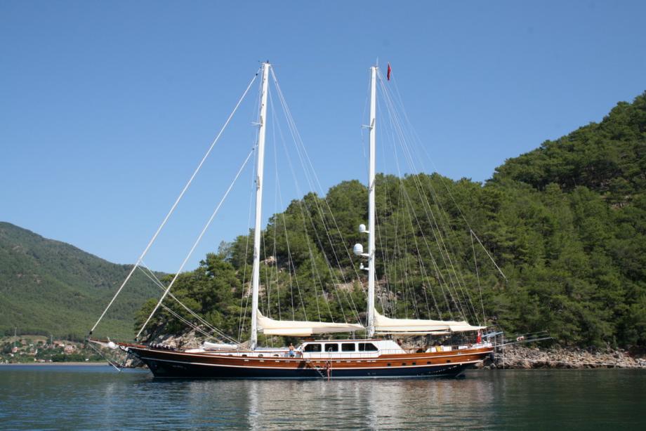 yacht Kaya Guneri V
