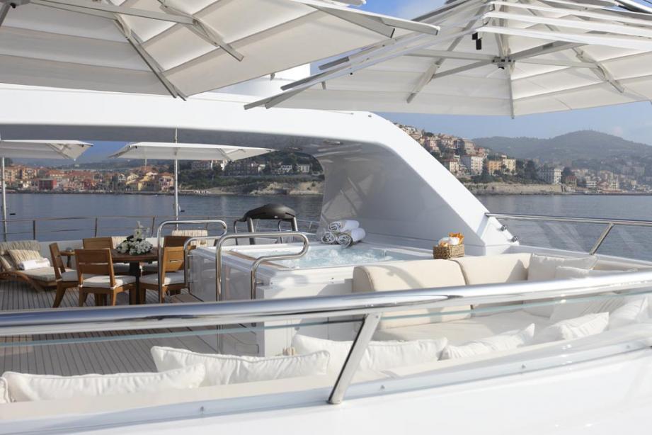 yacht Kathleen Anne