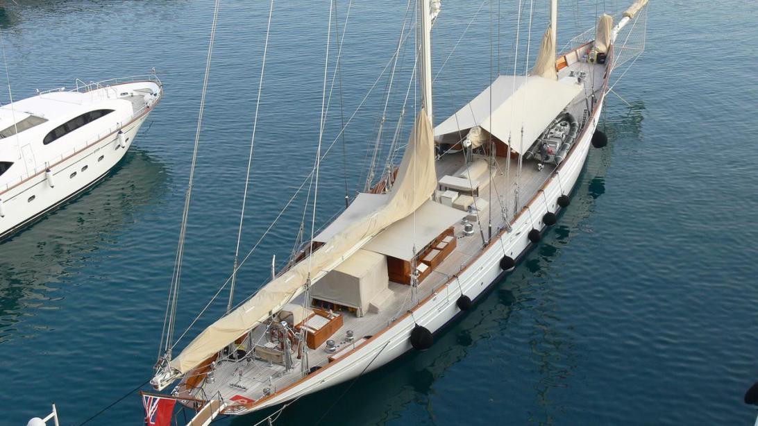 yacht Adela