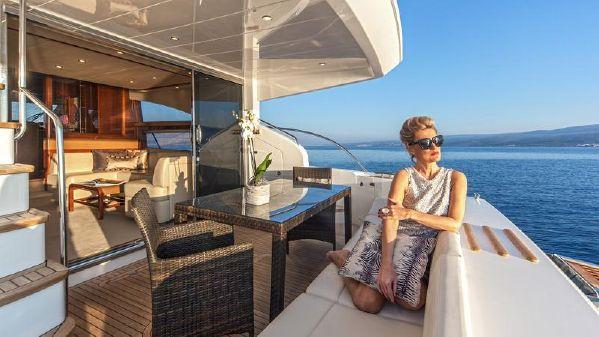 yacht Princess 62 Flybridge