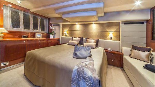 yacht Princess 62 Flybridge