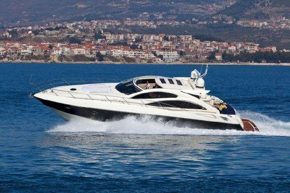 yacht Sunseeker Predator 62