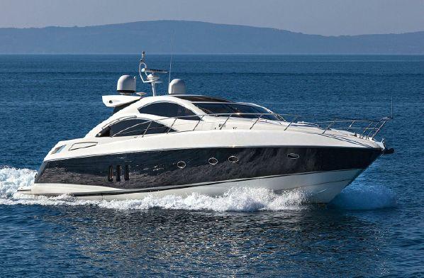 yacht Sunseeker Predator 62