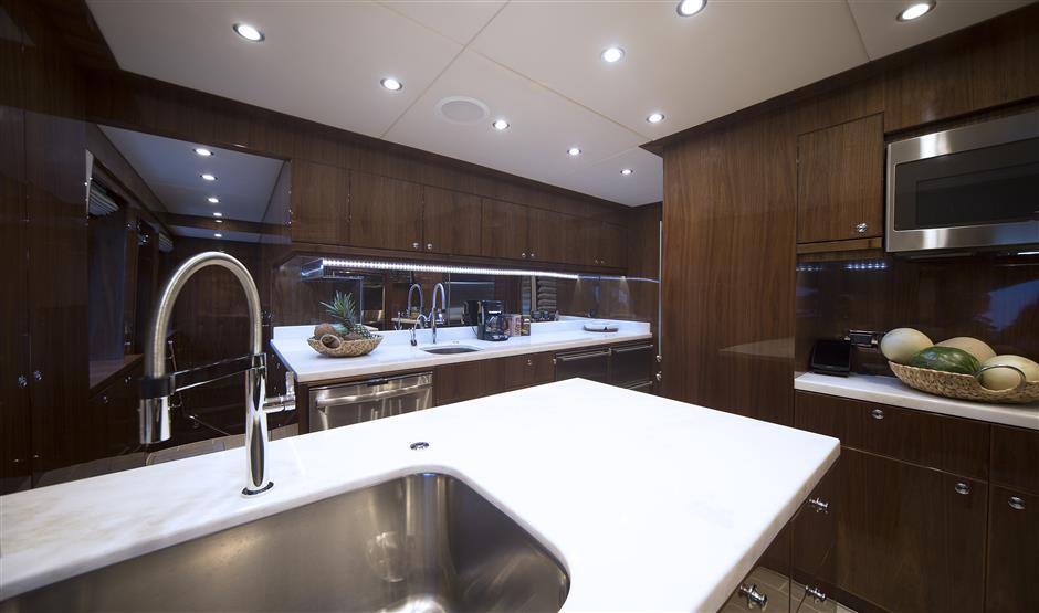 yacht Sassy