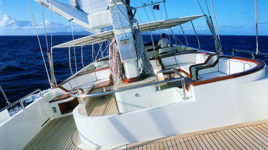 yacht Almyra II