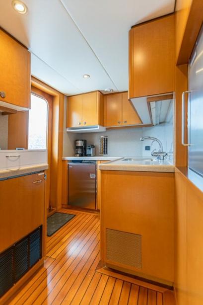 yacht Tasia