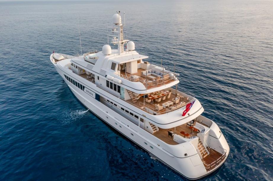 yacht Gitana