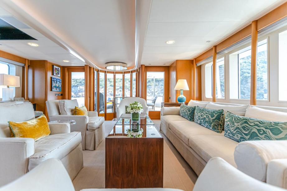 yacht Tasia