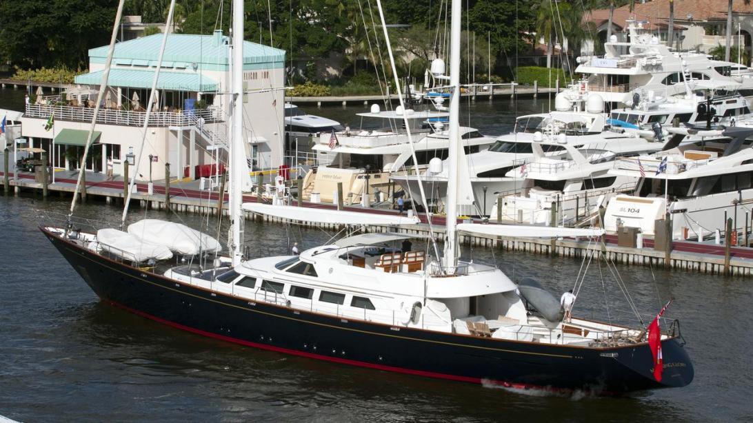 yacht Morning Glory