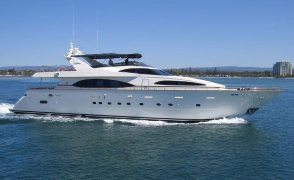 yacht Accama Delta