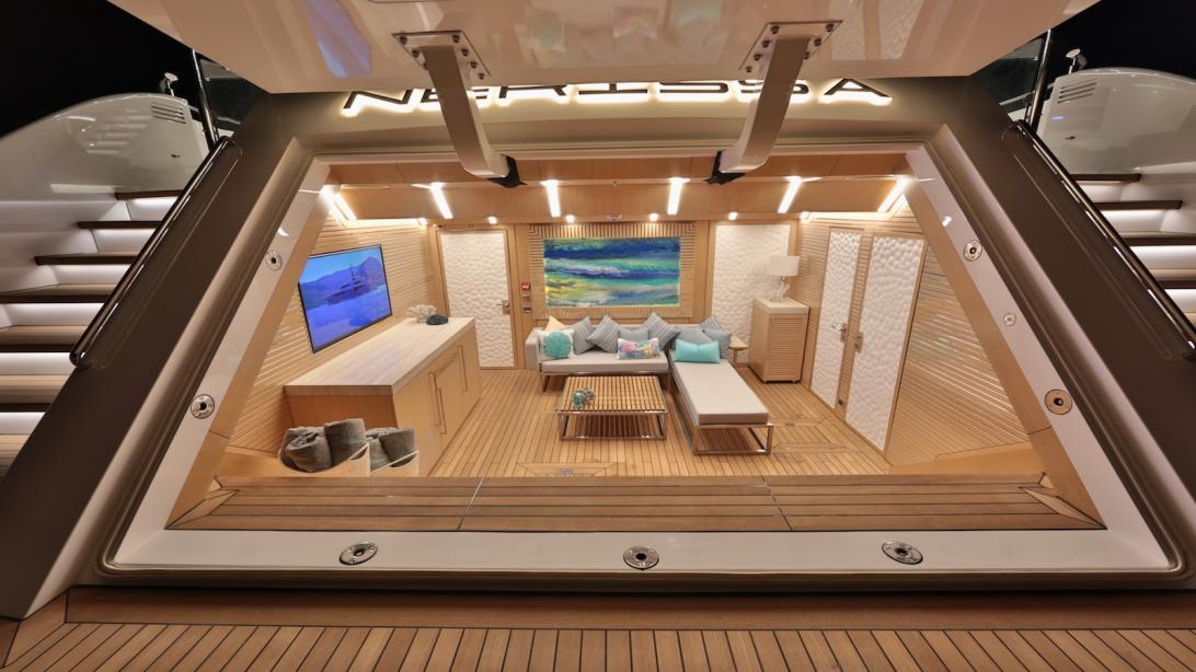 yacht Starburst III