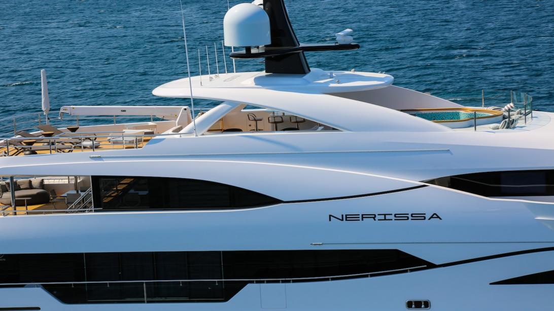 yacht Starburst III