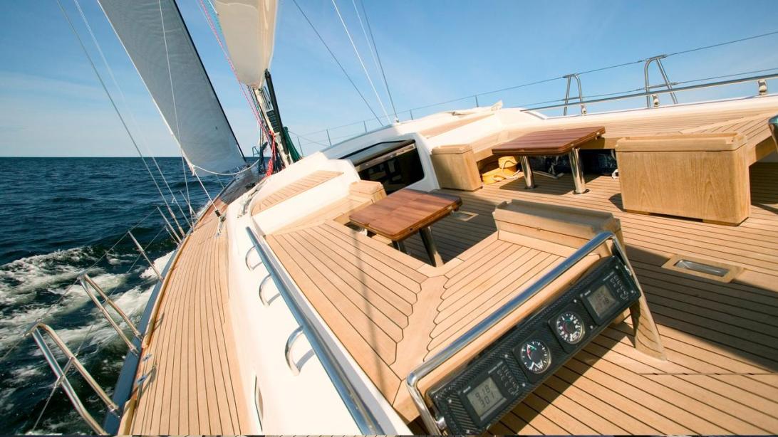 yacht Nazca