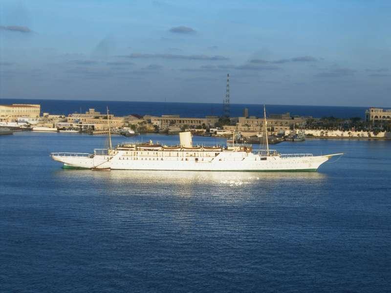 yacht El Mahrousa