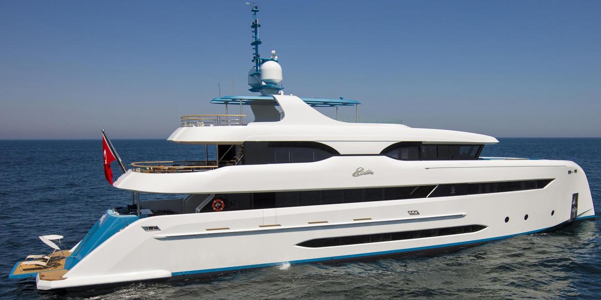 yacht Elada