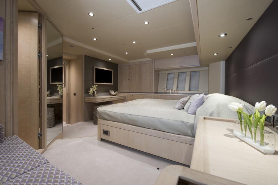 yacht Lush