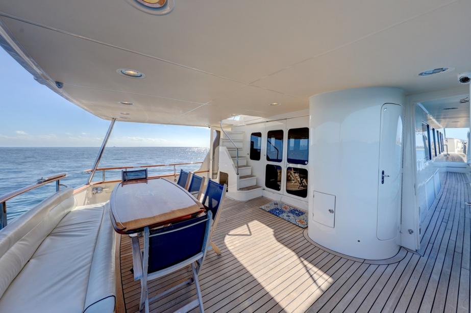 yacht Virginia Sea