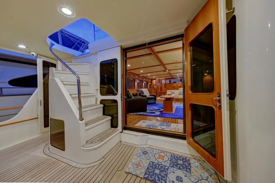 yacht Virginia Sea