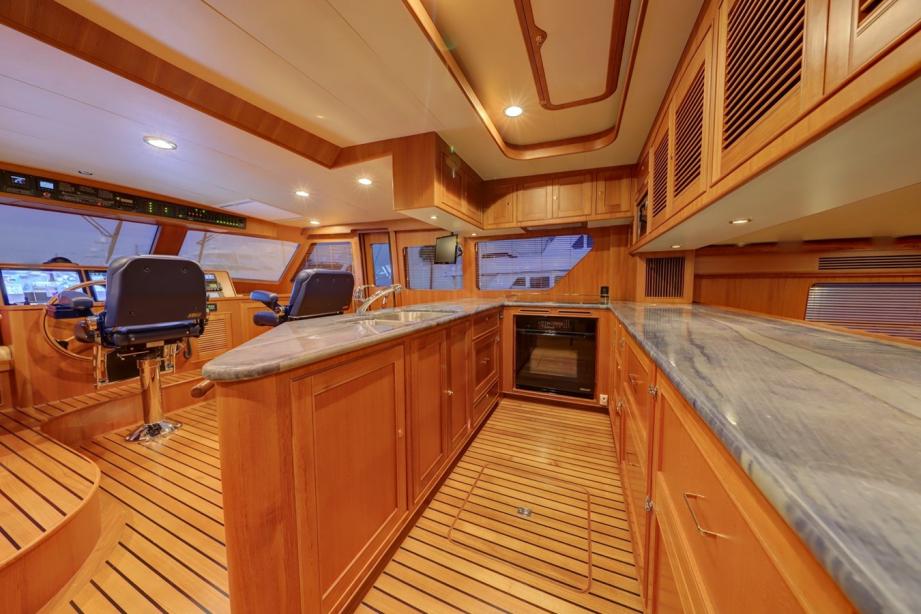 yacht Virginia Sea