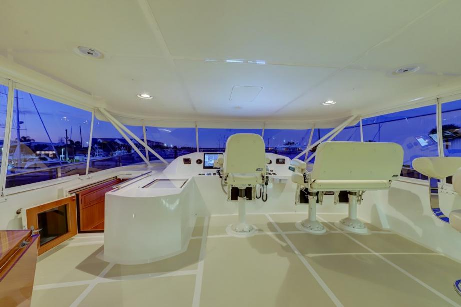 yacht Virginia Sea