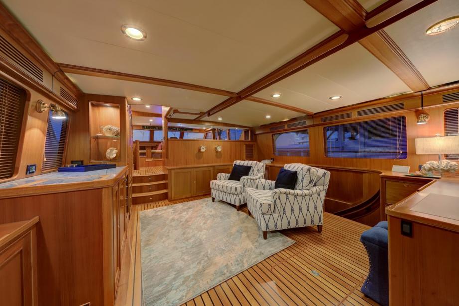 yacht Virginia Sea