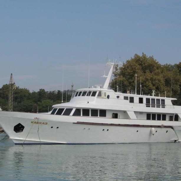 yacht Kavkaz