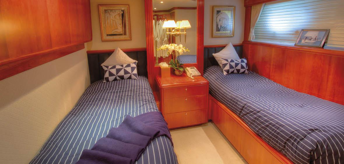 yacht Summer Love