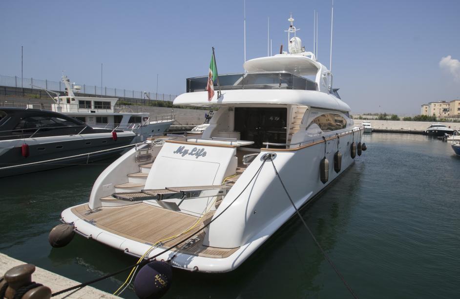 yacht My Life III