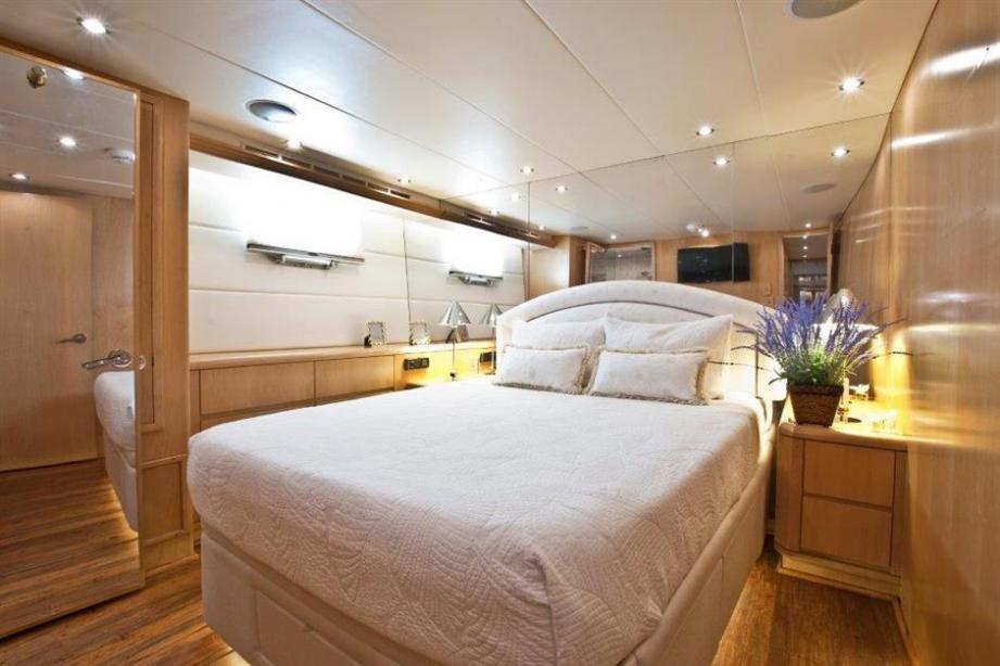 yacht My Lady