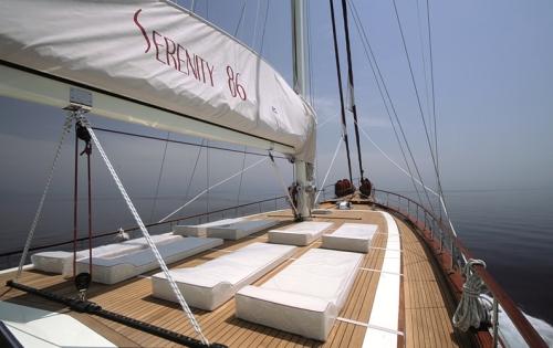 yacht Serenity 86