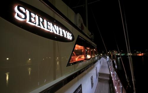 yacht Serenity 86