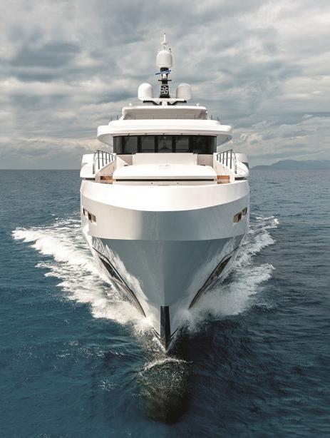 yacht Entourage