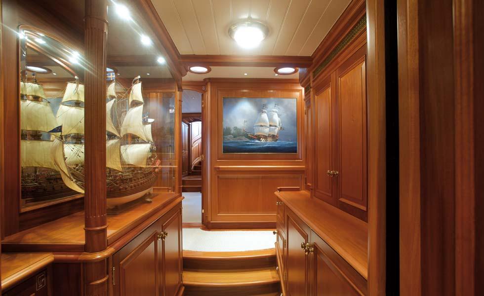 yacht Anne