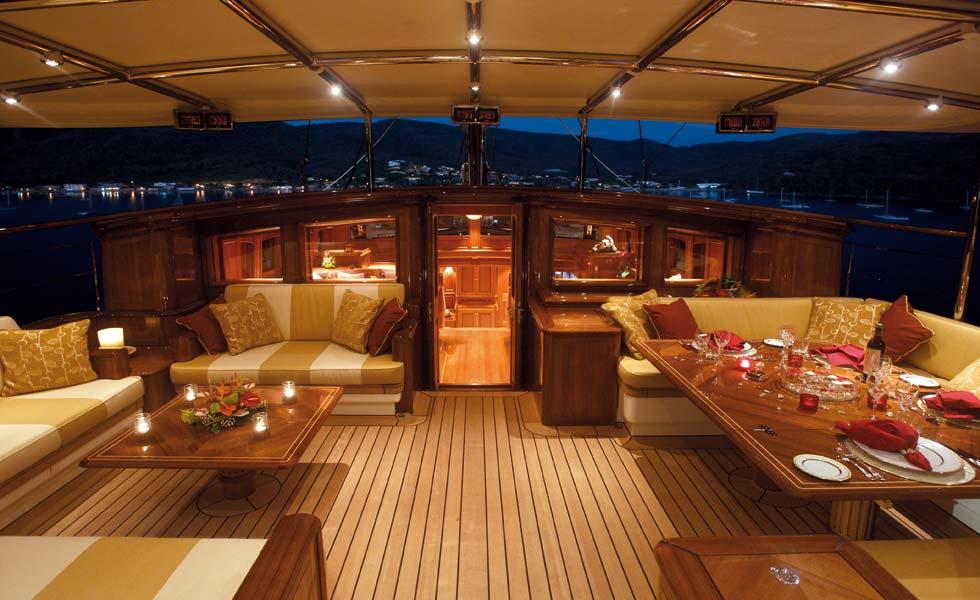 yacht Anne