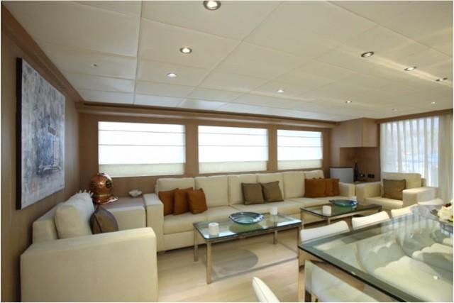 yacht Adagio