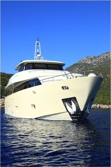 yacht Adagio