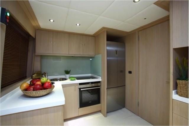 yacht Adagio