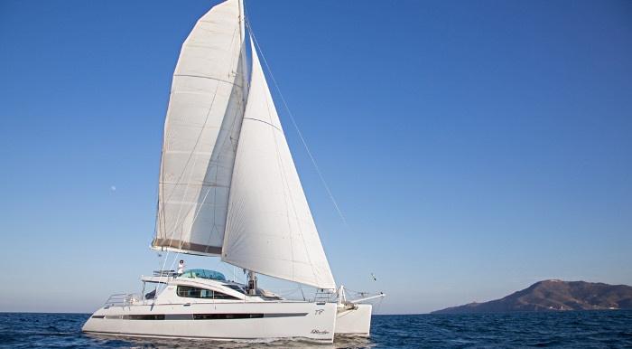 yacht Etana