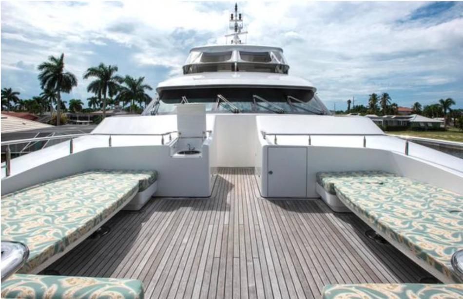 yacht Homecoming