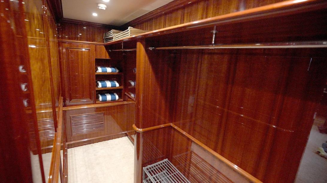 yacht Homecoming