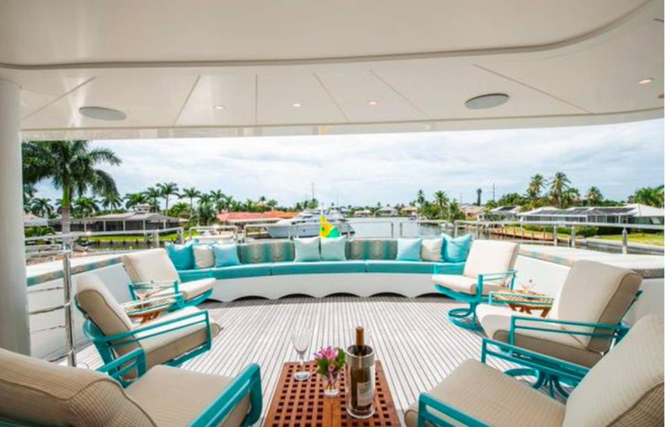 yacht Homecoming