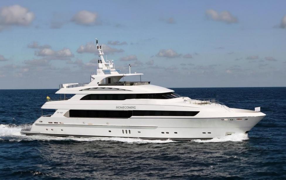 yacht Homecoming